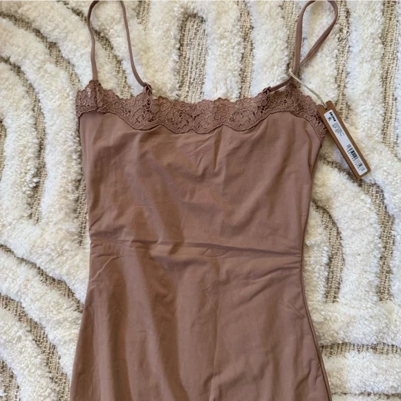 SKIMS Brown Slip Dress - Picture 4 of 4